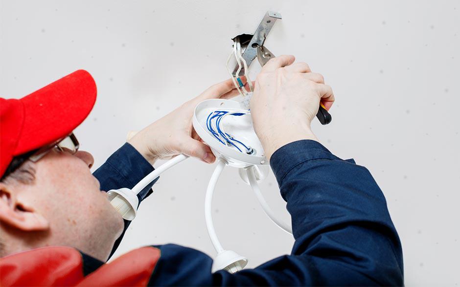 renovation électrique Paris 14